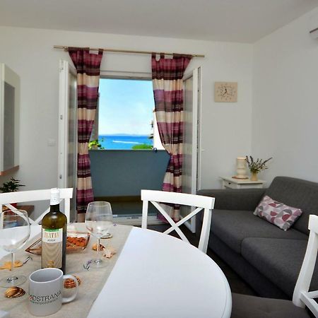 M & M Apartment Podstrana Bagian luar foto