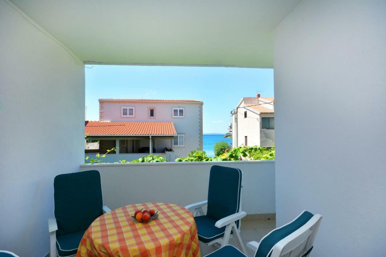 M & M Apartment Podstrana Bagian luar foto